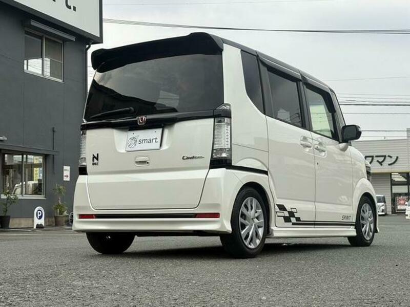 N BOX CUSTOM