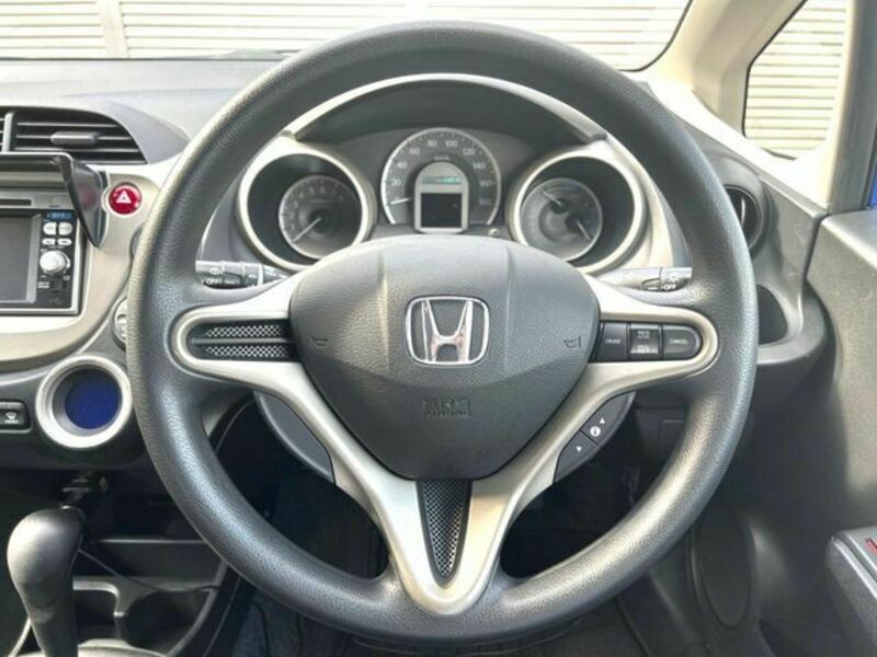 FIT HYBRID
