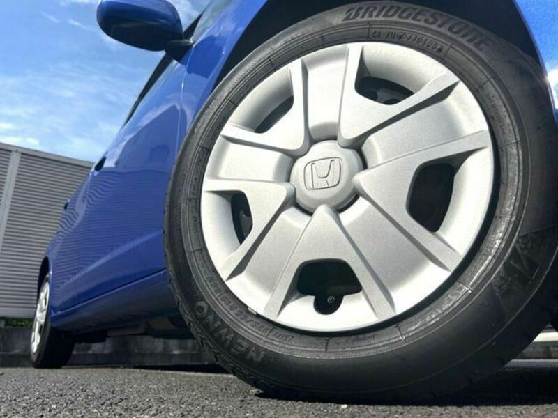 FIT HYBRID