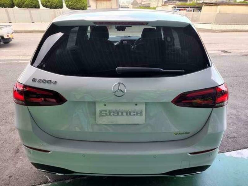 B-CLASS