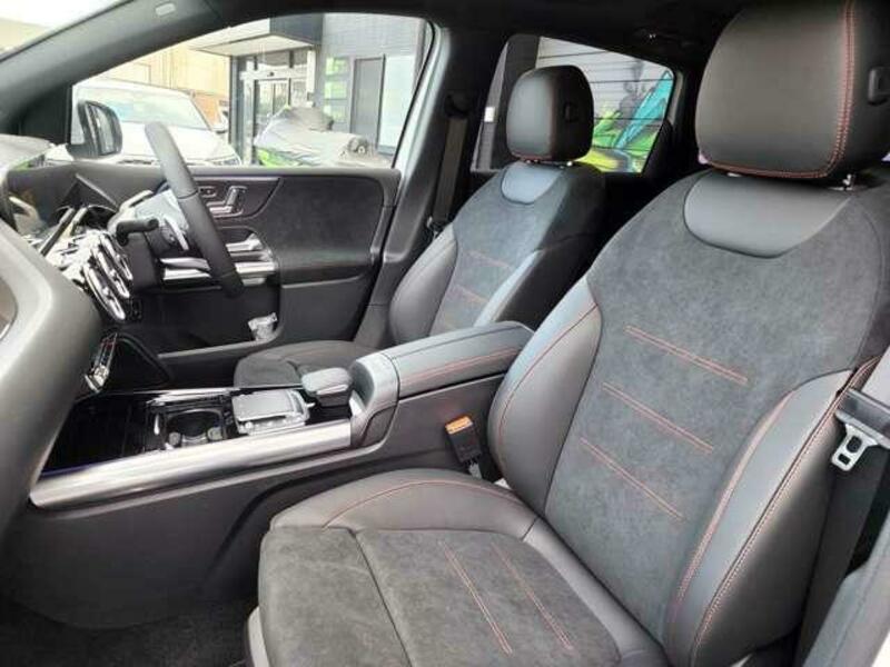 B-CLASS