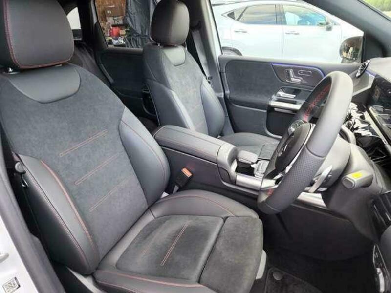B-CLASS