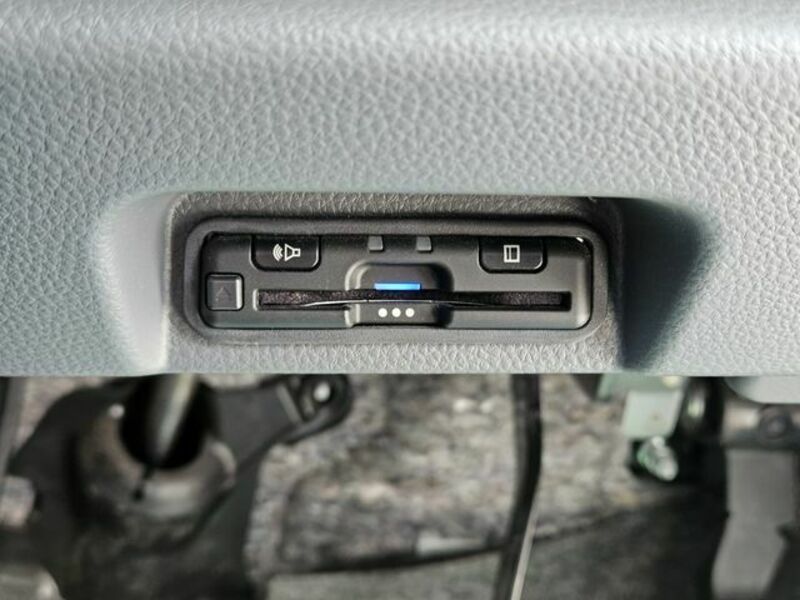 N-VAN