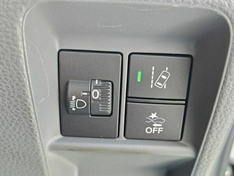 N-VAN