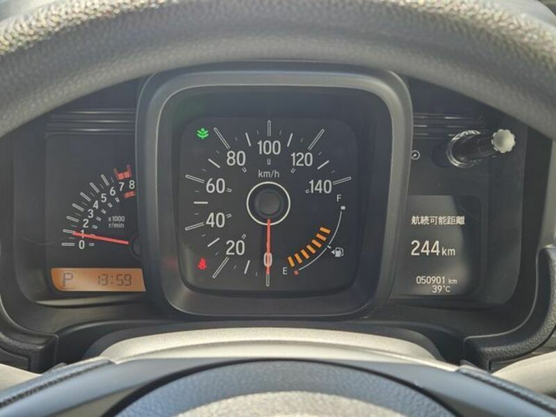 N-VAN