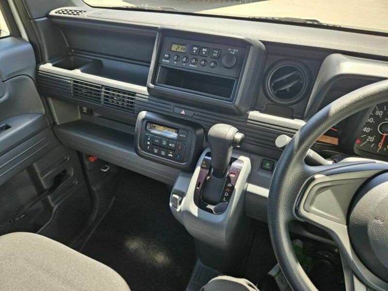 N-VAN