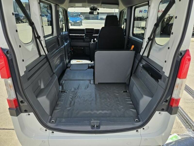 N-VAN