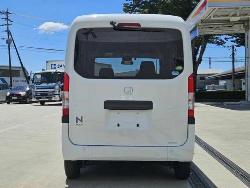 N-VAN