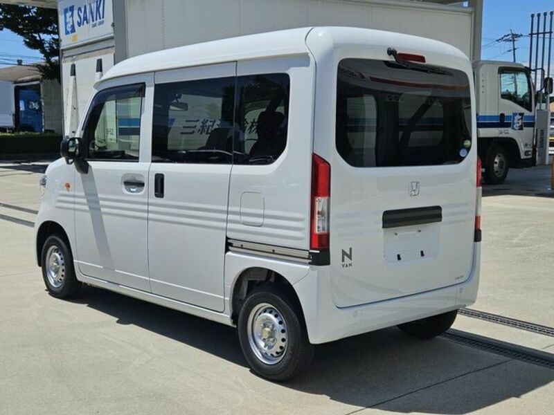 N-VAN