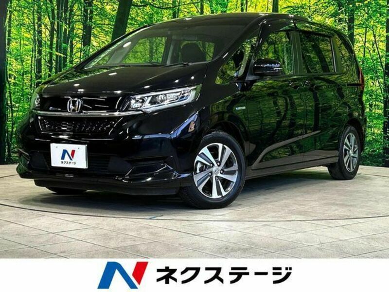 HONDA FREED HYBRID