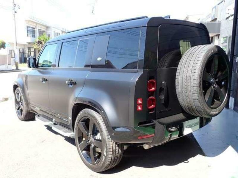 DEFENDER
