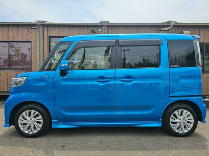 SPACIA CUSTOM
