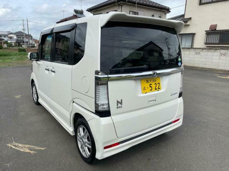 N BOX CUSTOM