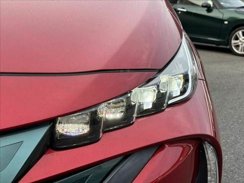 PRIUS PHV