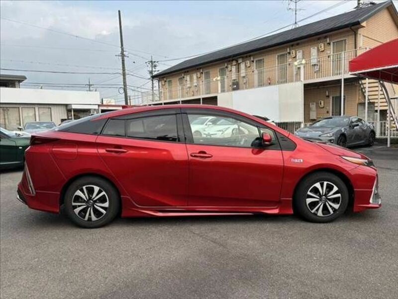 PRIUS PHV