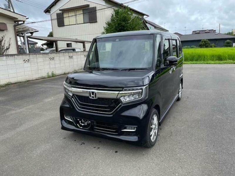 N BOX CUSTOM