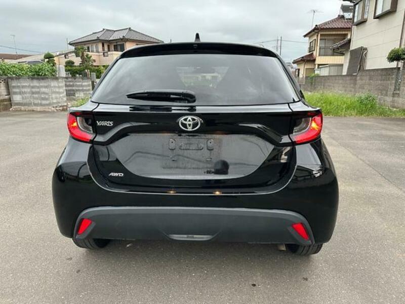 YARIS