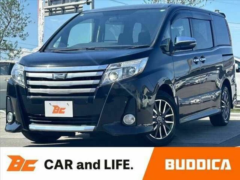 TOYOTA NOAH