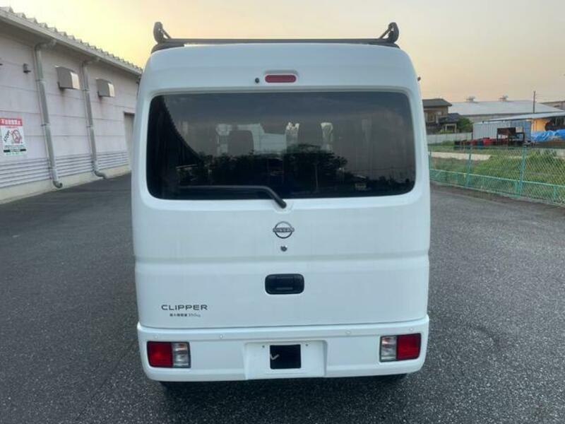 CLIPPER VAN