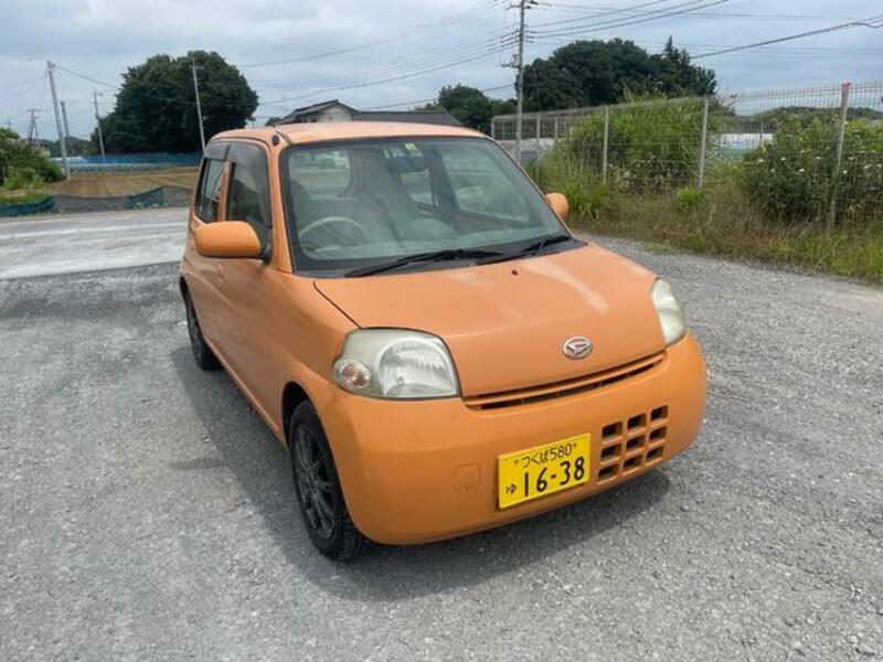 DAIHATSU ESSE