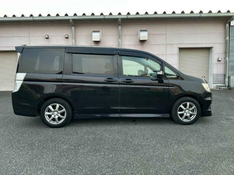 STEPWAGON SPADA
