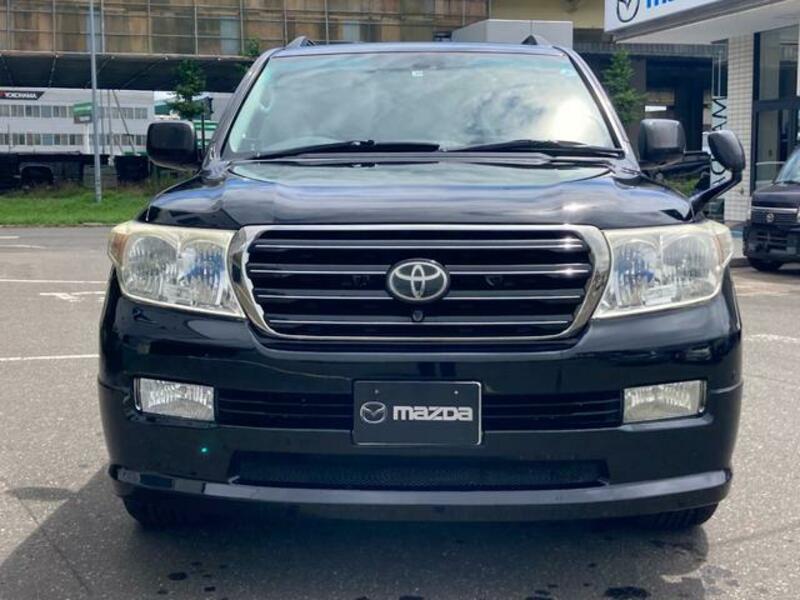 LAND CRUISER