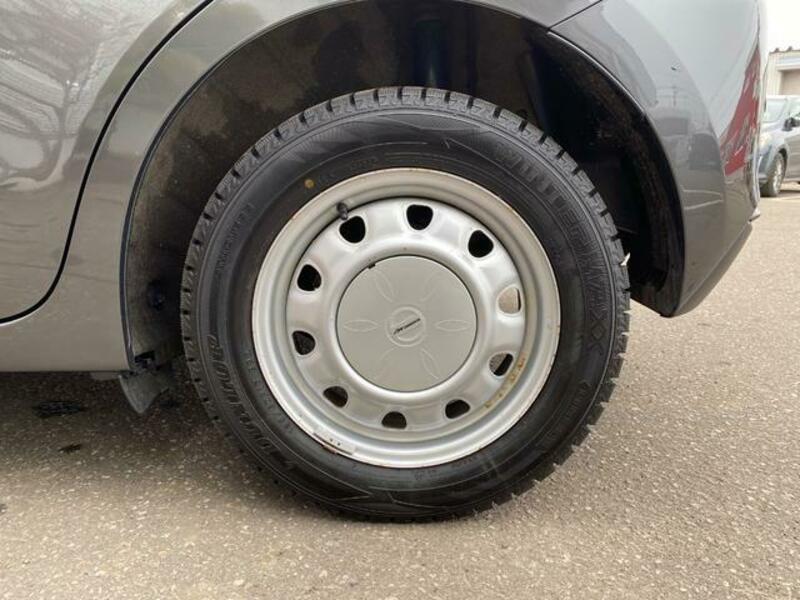MAZDA2