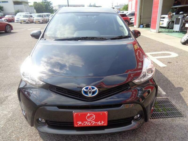 PRIUS ALPHA