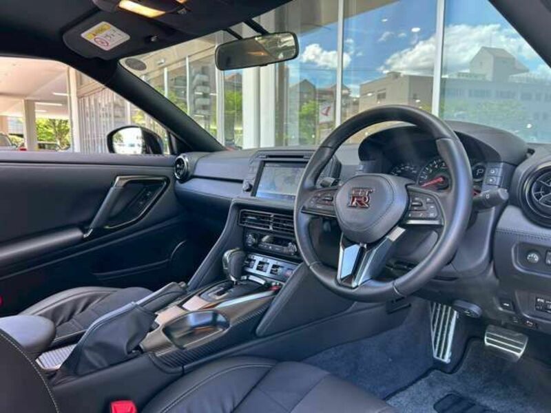 GT-R