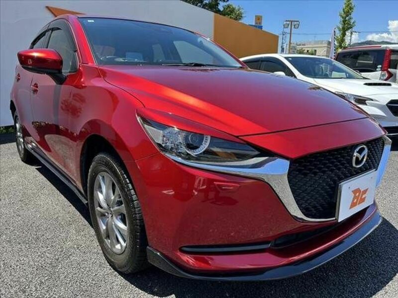 MAZDA2