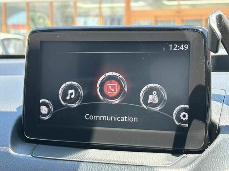 MAZDA2