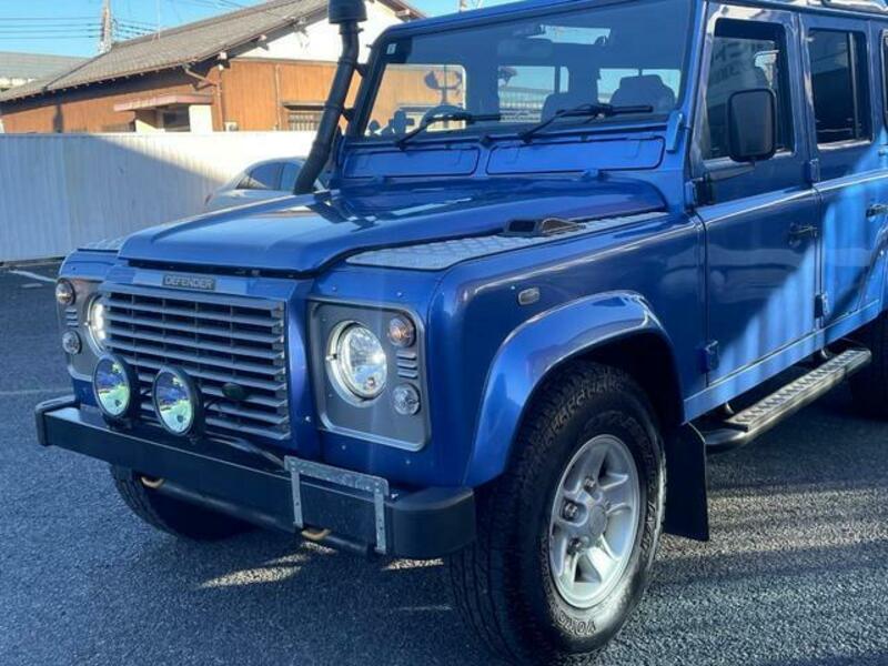 DEFENDER