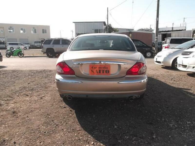 X TYPE