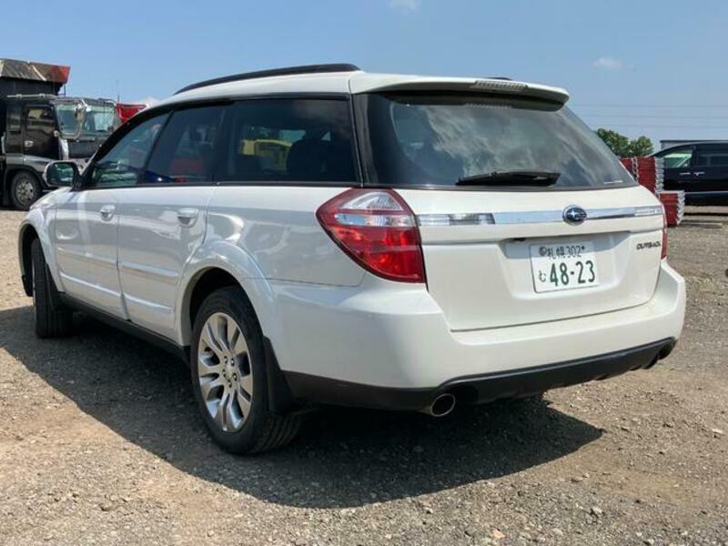 LEGACY OUTBACK