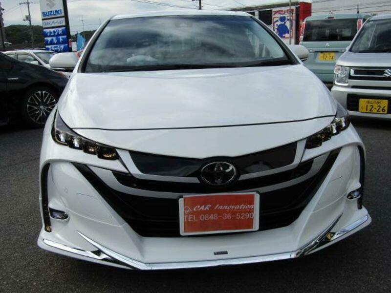 PRIUS PHV
