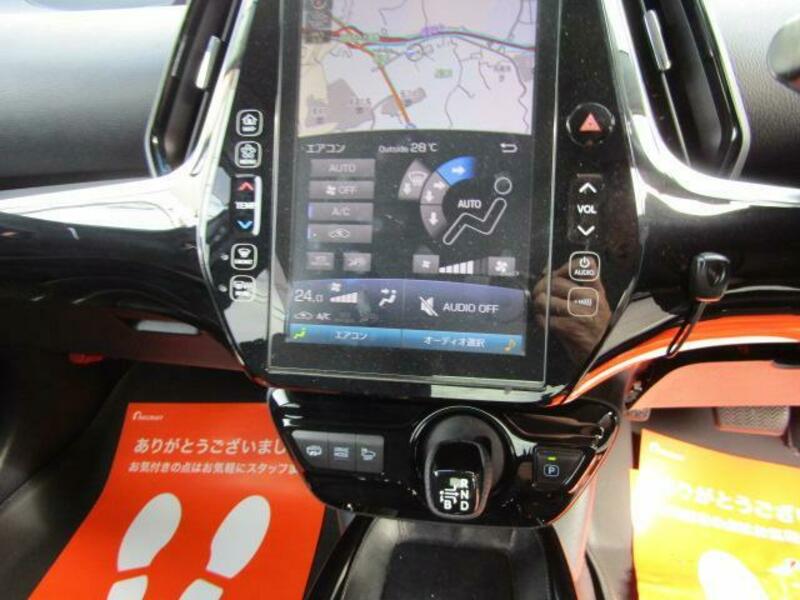 PRIUS PHV