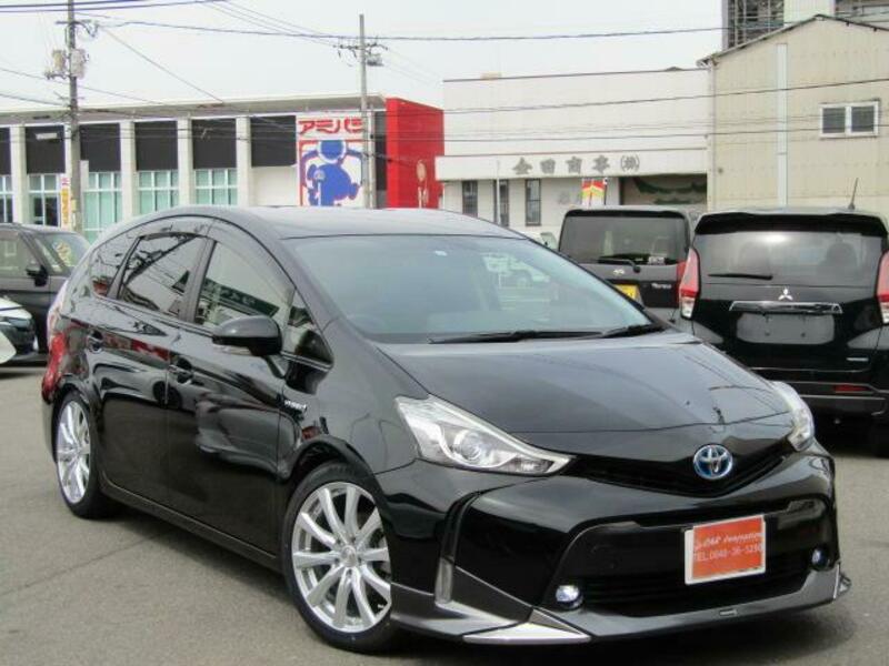 PRIUS ALPHA