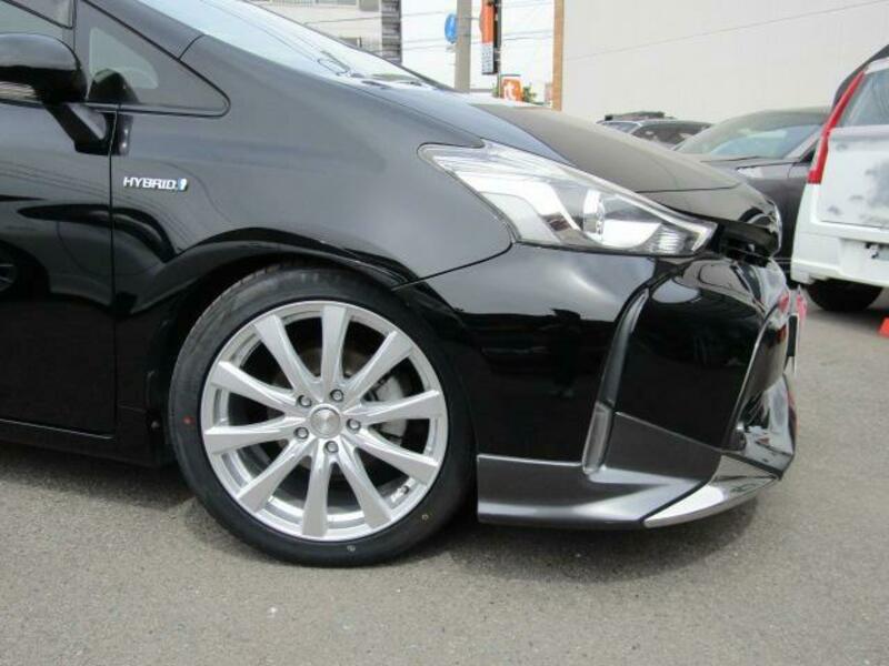 PRIUS ALPHA