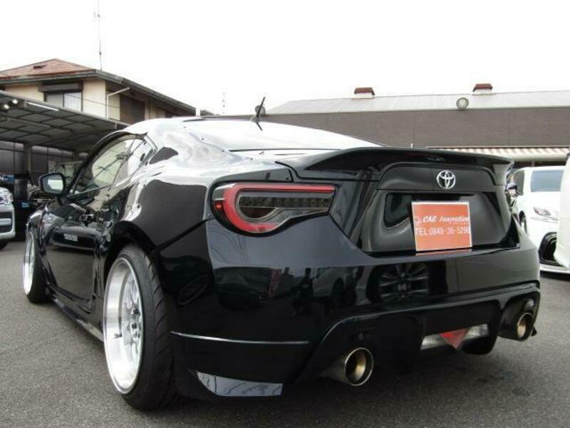 86