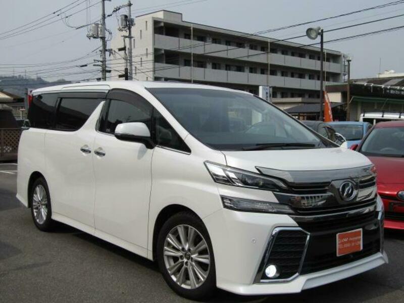 TOYOTA VELLFIRE