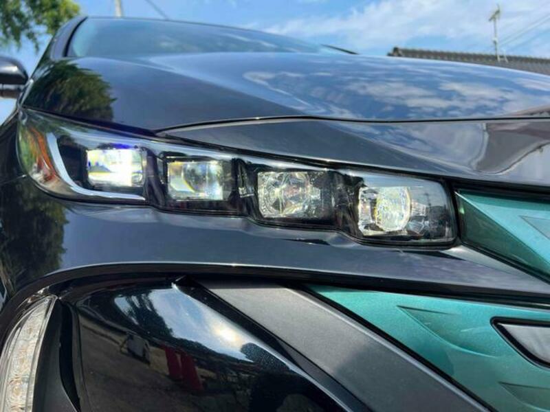 PRIUS PHV