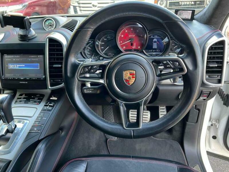 CAYENNE
