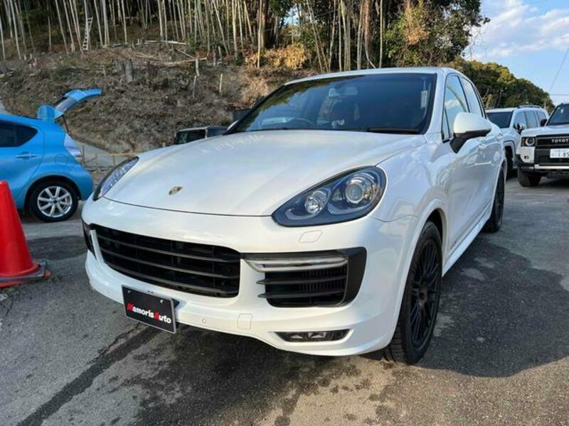 CAYENNE