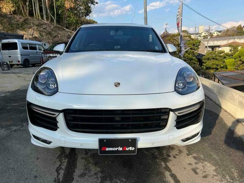 CAYENNE