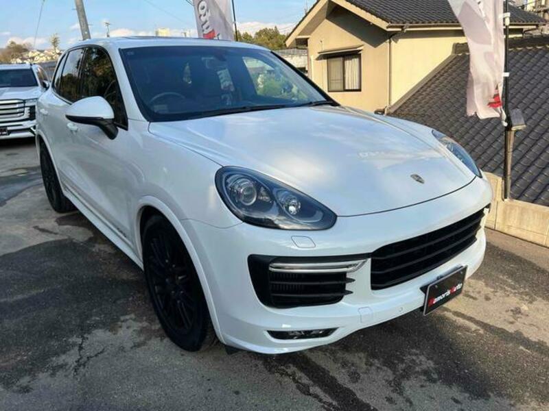 CAYENNE