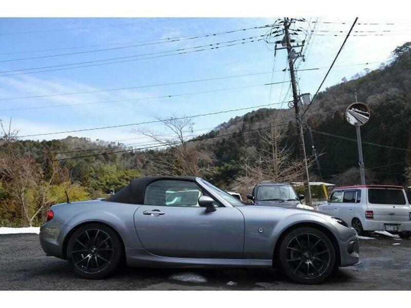 ROADSTER