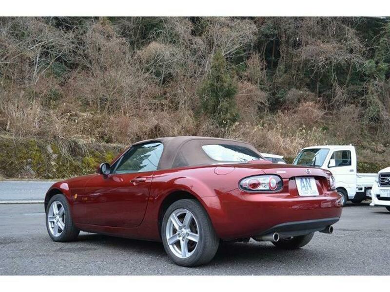 ROADSTER