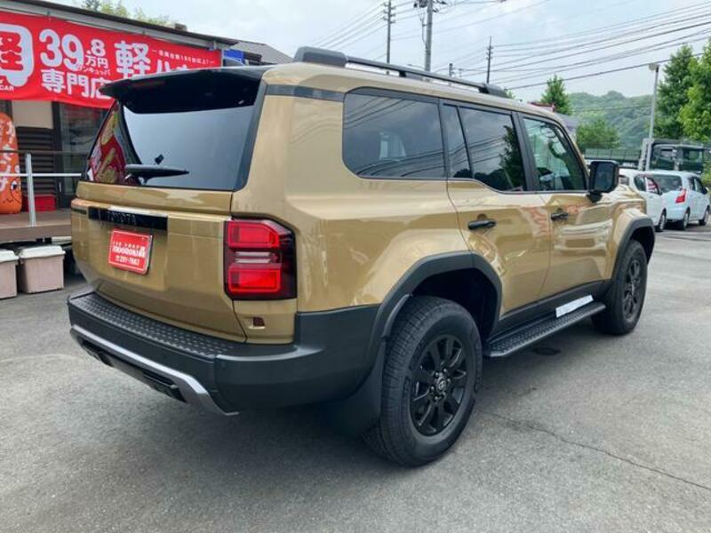 LAND CRUISER 250