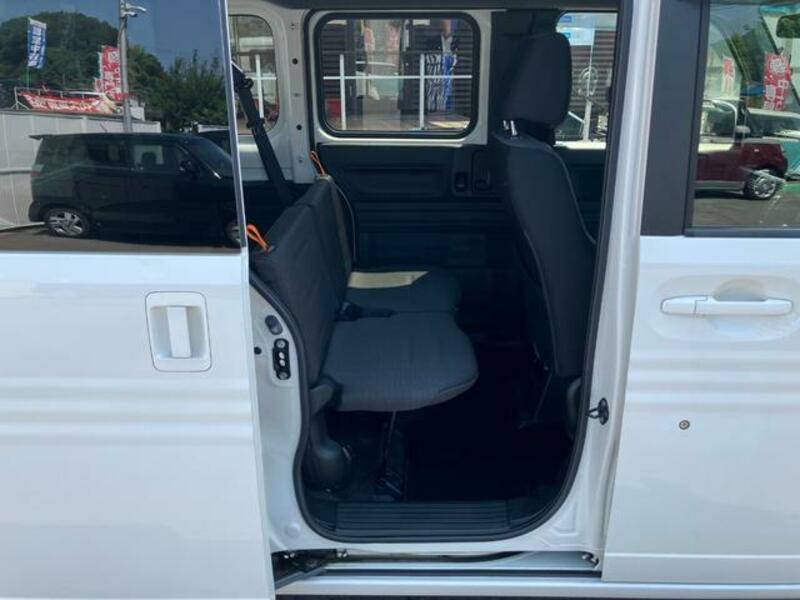 N-VAN