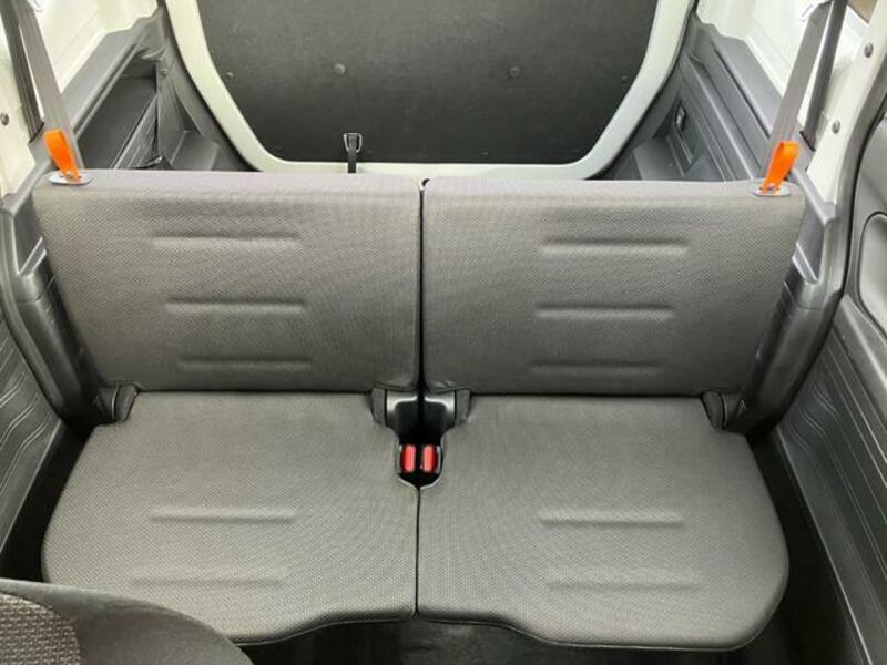 N-VAN